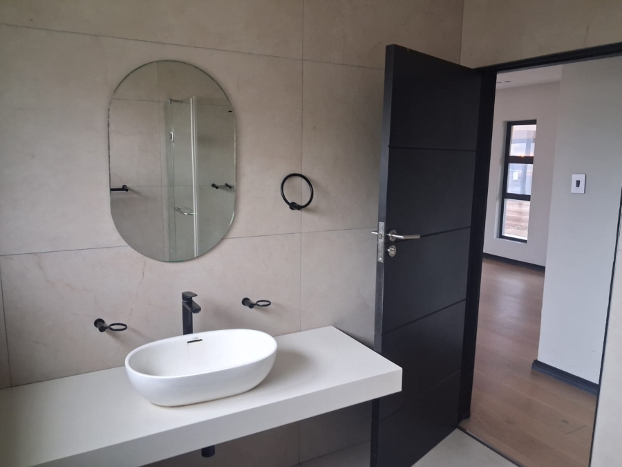 To Let 3 Bedroom Property for Rent in Greenfields Eastern Cape